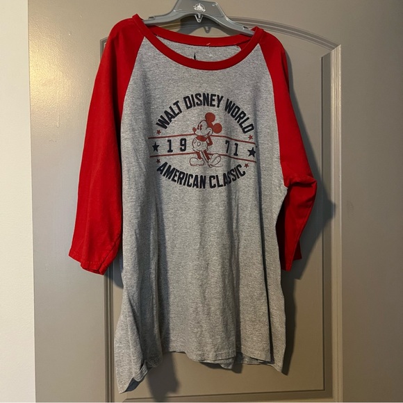 Disney Other - Walt Disney world Mickey Mouse “American classic” baseball Tee